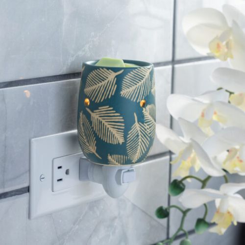 Pressed Leaf Plug In Wax Warmer